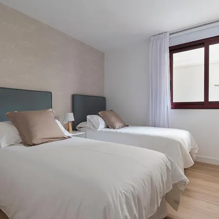 The Terraces Luxury Penthouses, 1d Apartment *
